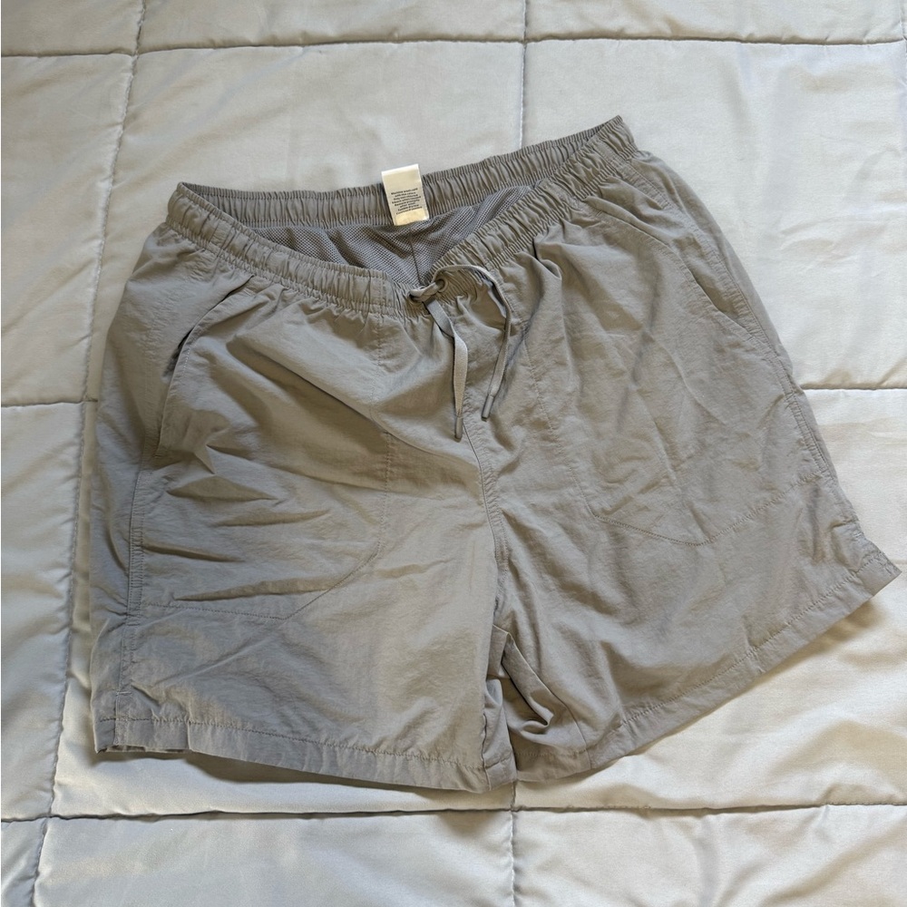 DSG Men's Shorts, Size Medium